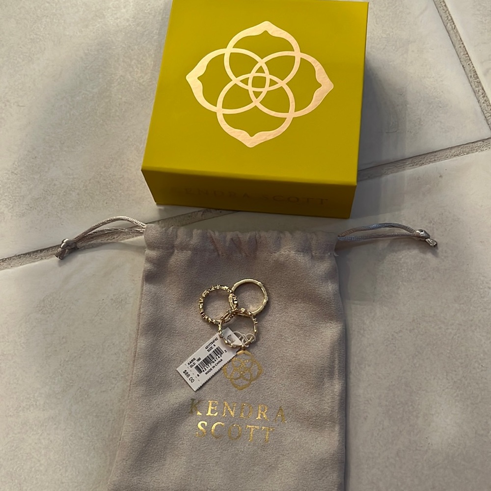 NEW Kendra Scott Karis 3 Ring Set